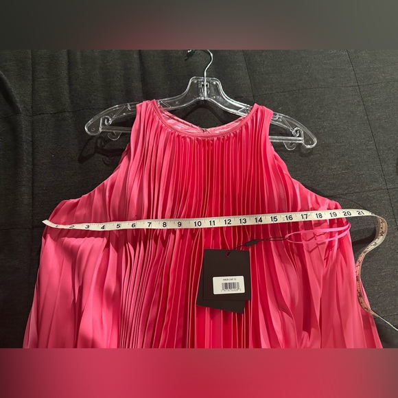 NWT Mac Duggal 49636 Candy Pink Size 10 - Picture 7 of 8